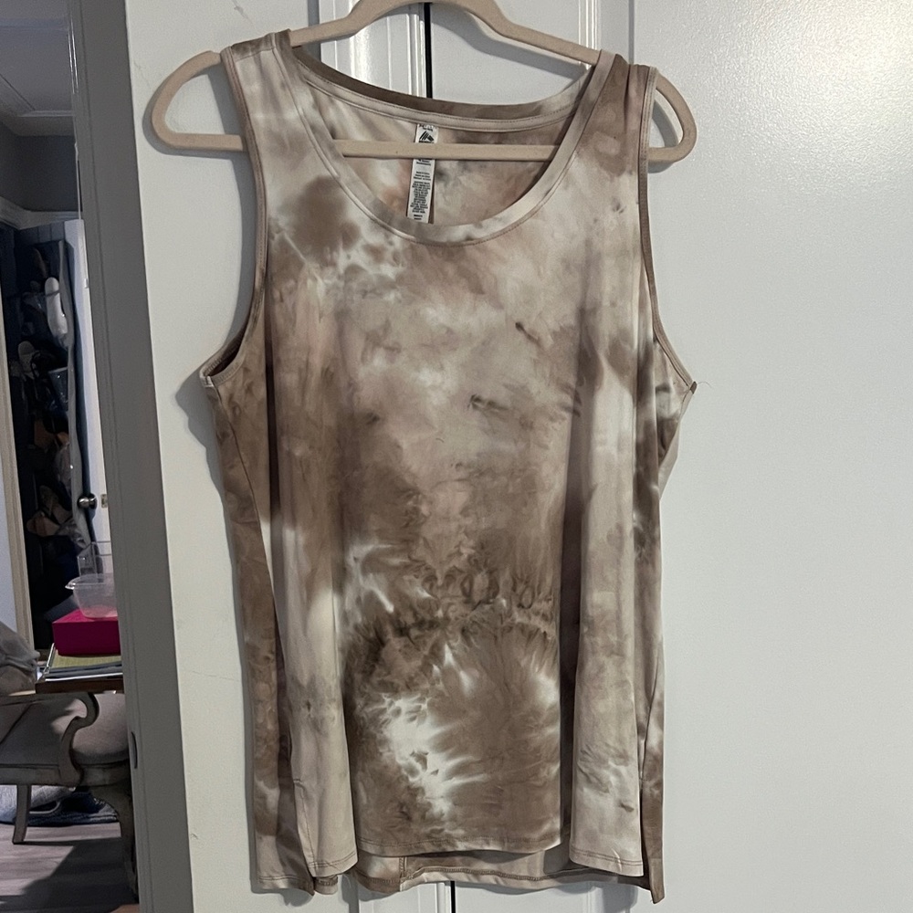 RBX Tie-Dye Tank Top in Brown and Cream